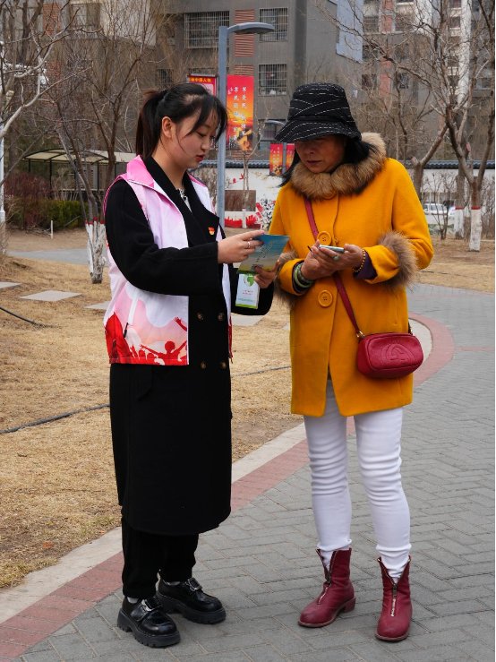 图四